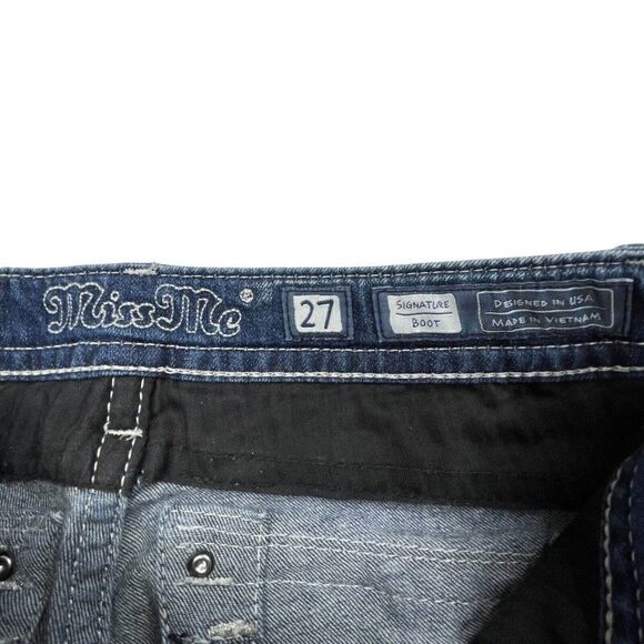 Miss Me Signature Boot Embroidered Rhinestone Jean 27x34 - Picture 7 of 11